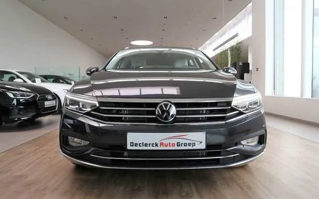 Volkswagen Passat Variant 1.5TSI 150PK 6V ELEGANCE*NIEUW MOD Image 6