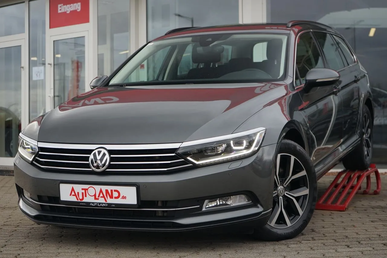 Volkswagen Passat Variant 1.8 TSI...  Image 1