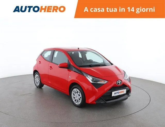 TOYOTA Aygo Connect 1.0 VVT-i 72 CV 5p. x-cool Image 6